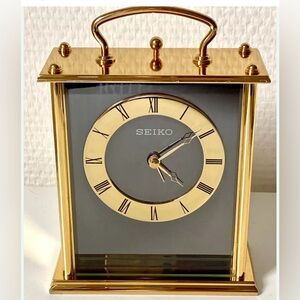 Seiko Quartz Clock-